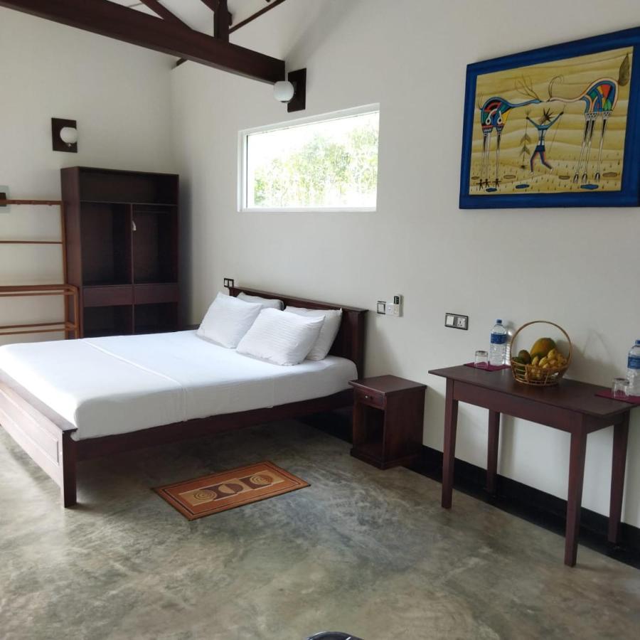 Edelweiss Residence ฮิกคาดูวา ภายนอก รูปภาพ