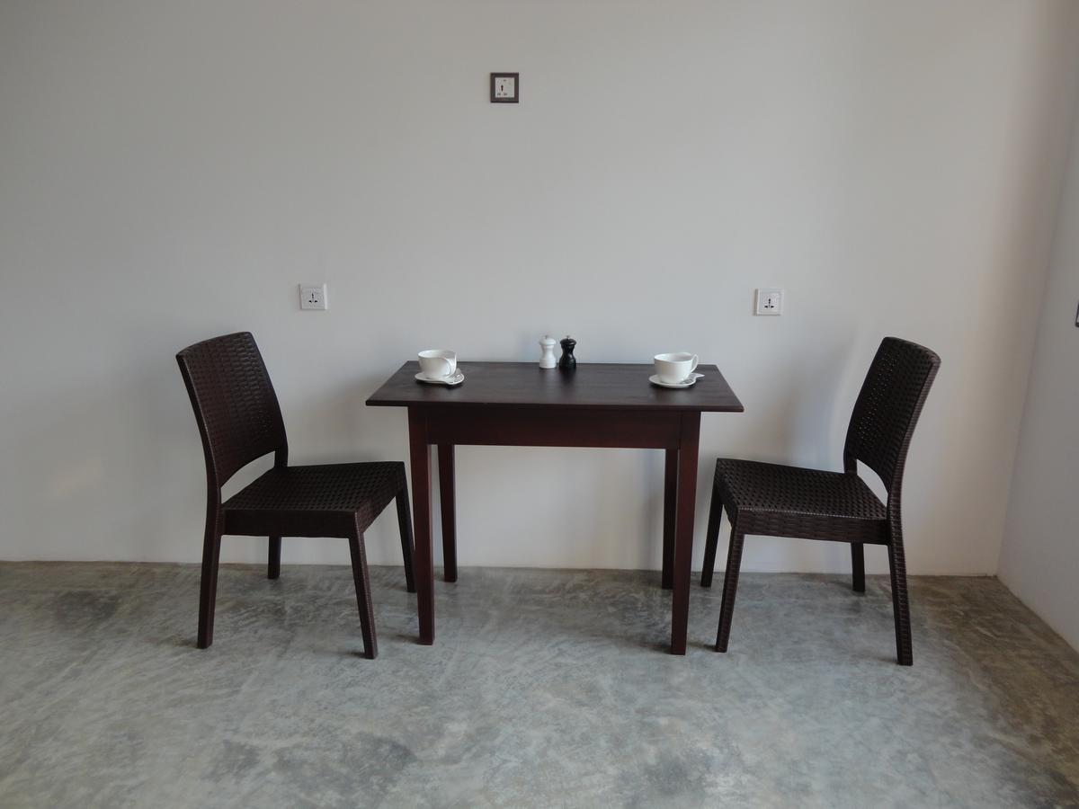 Edelweiss Residence ฮิกคาดูวา ภายนอก รูปภาพ
